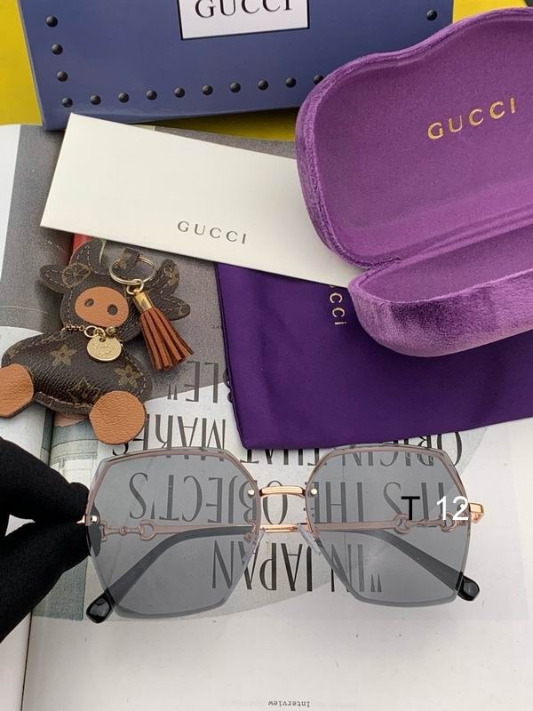 Gucci Sunglasses 935